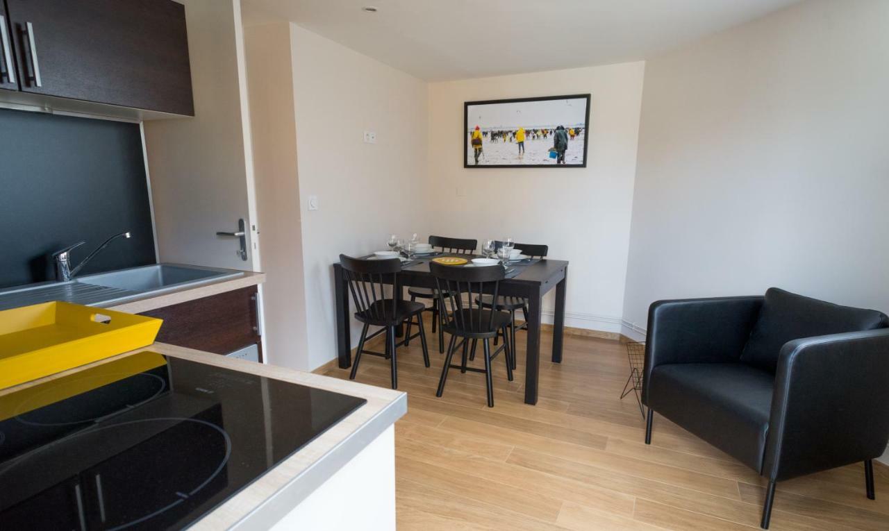 Le Courtoisville Apartment Сен Мало Екстериор снимка