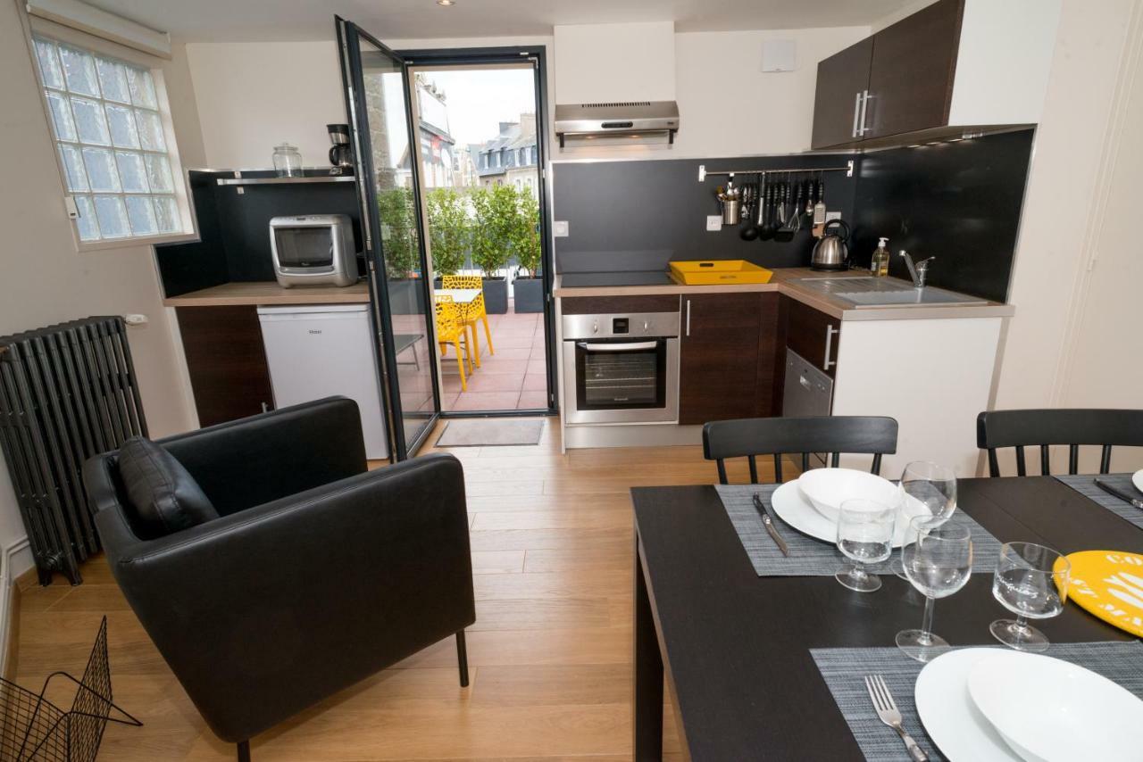 Le Courtoisville Apartment Сен Мало Екстериор снимка