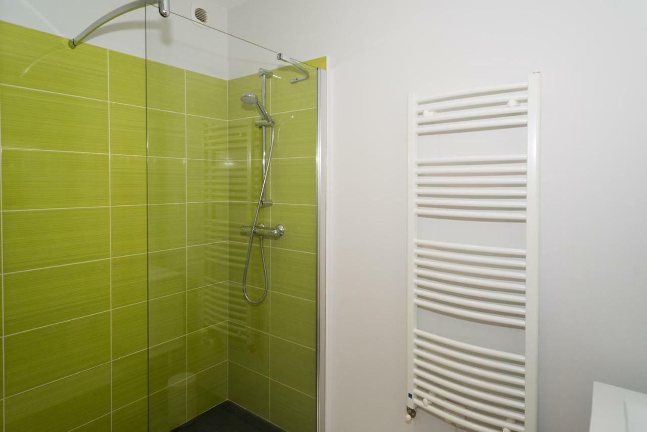Le Courtoisville Apartment Сен Мало Екстериор снимка