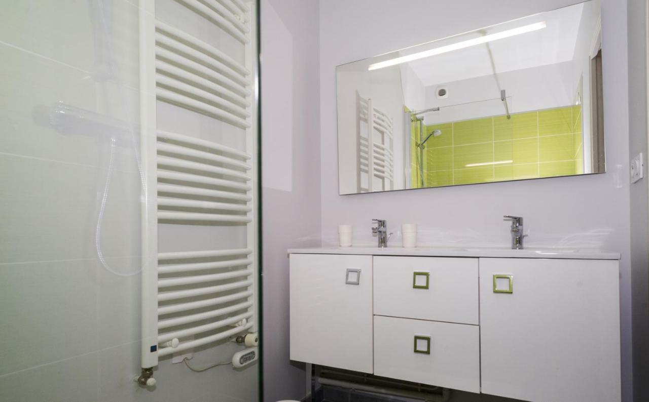 Le Courtoisville Apartment Сен Мало Екстериор снимка